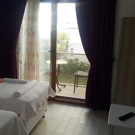 Derin Butik