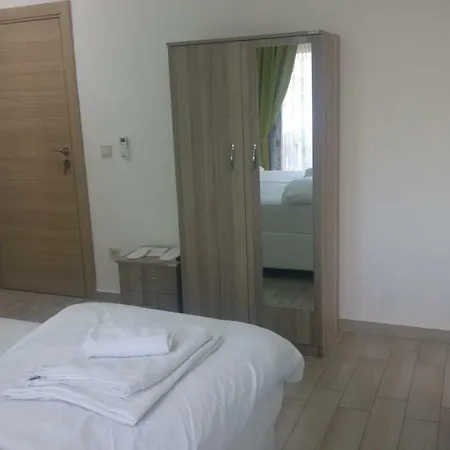 Derin Butik Отель
