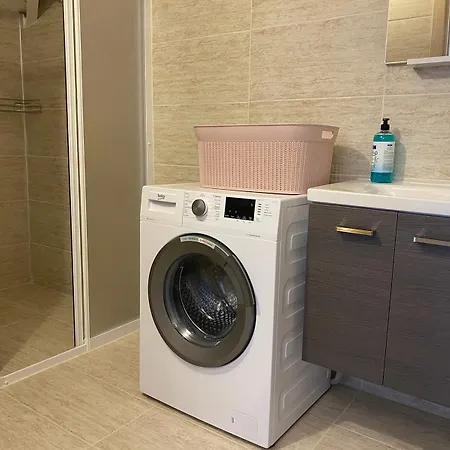 Derin Butik מלון