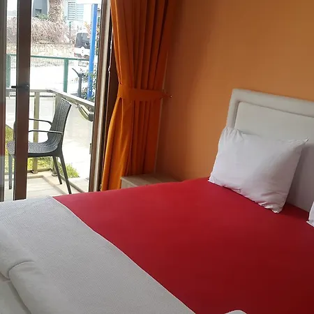 Derin Butik *